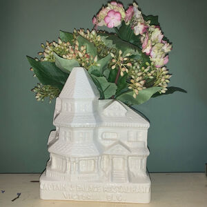 Captain’s Palace Victoria BC collectors vase white ceramic